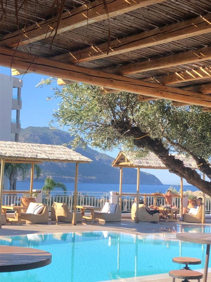 Hotel Nisia Karpathos Island Екстериор снимка