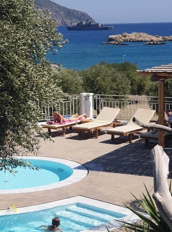 Hotel Nisia Karpathos Island Екстериор снимка