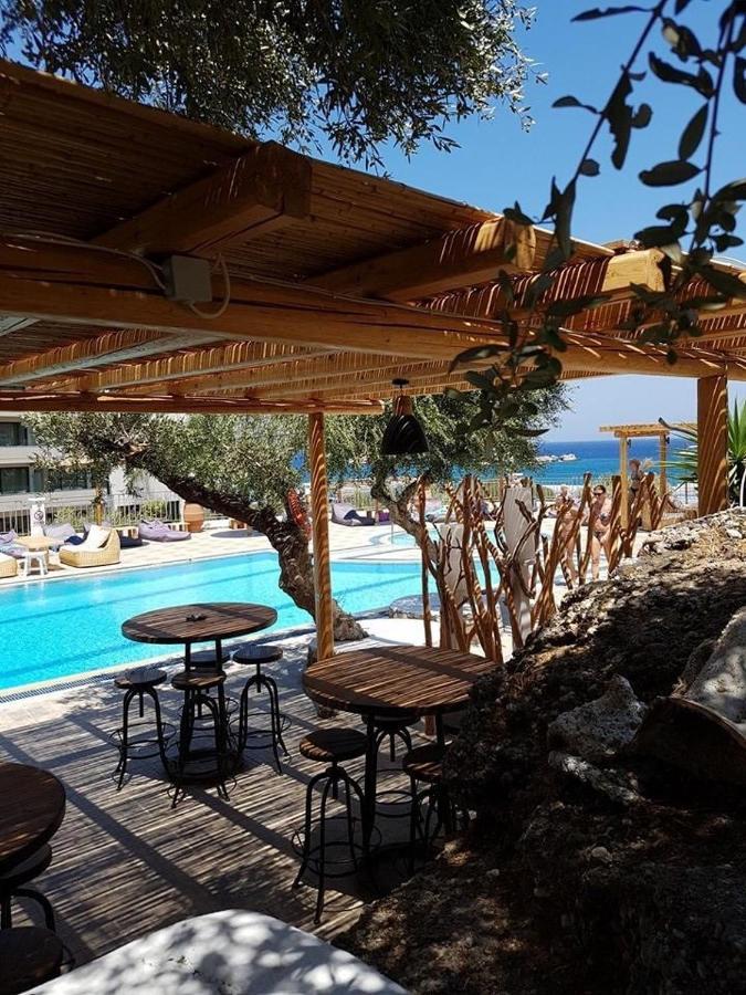 Hotel Nisia Karpathos Island Екстериор снимка