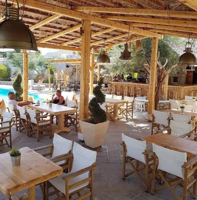 Hotel Nisia Karpathos Island Екстериор снимка